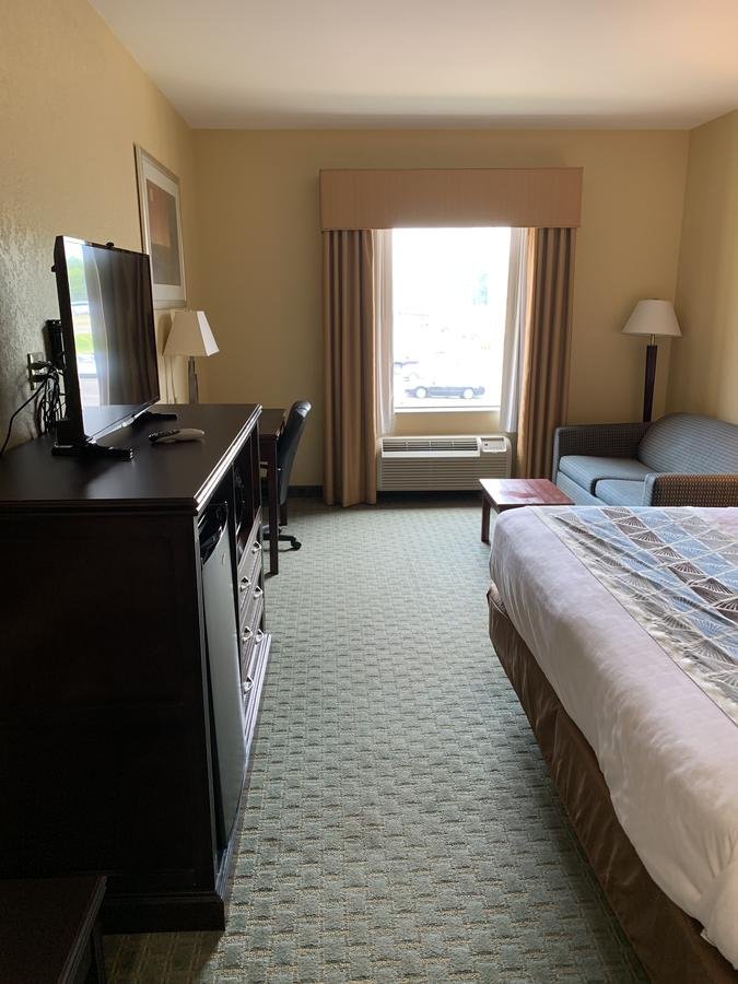 Ambassador Inn & Suites - Accommodation Texas 23