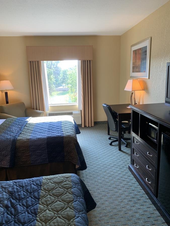 Ambassador Inn & Suites - Accommodation Dallas 3