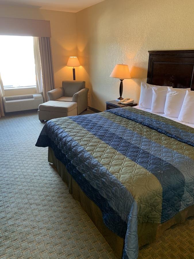 Ambassador Inn & Suites - Accommodation Florida