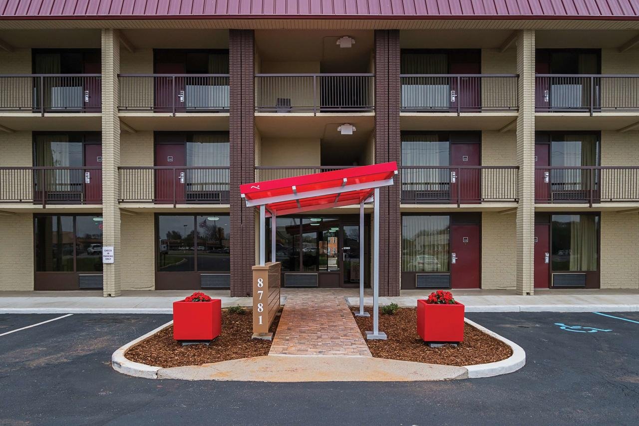 Red Roof Inn PLUS+ Huntsville â€“ Madison - Accommodation Dallas 28