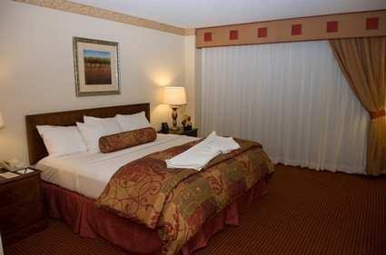 Embassy Suites Montgomery - Hotel & Conference Center - Accommodation Dallas 3