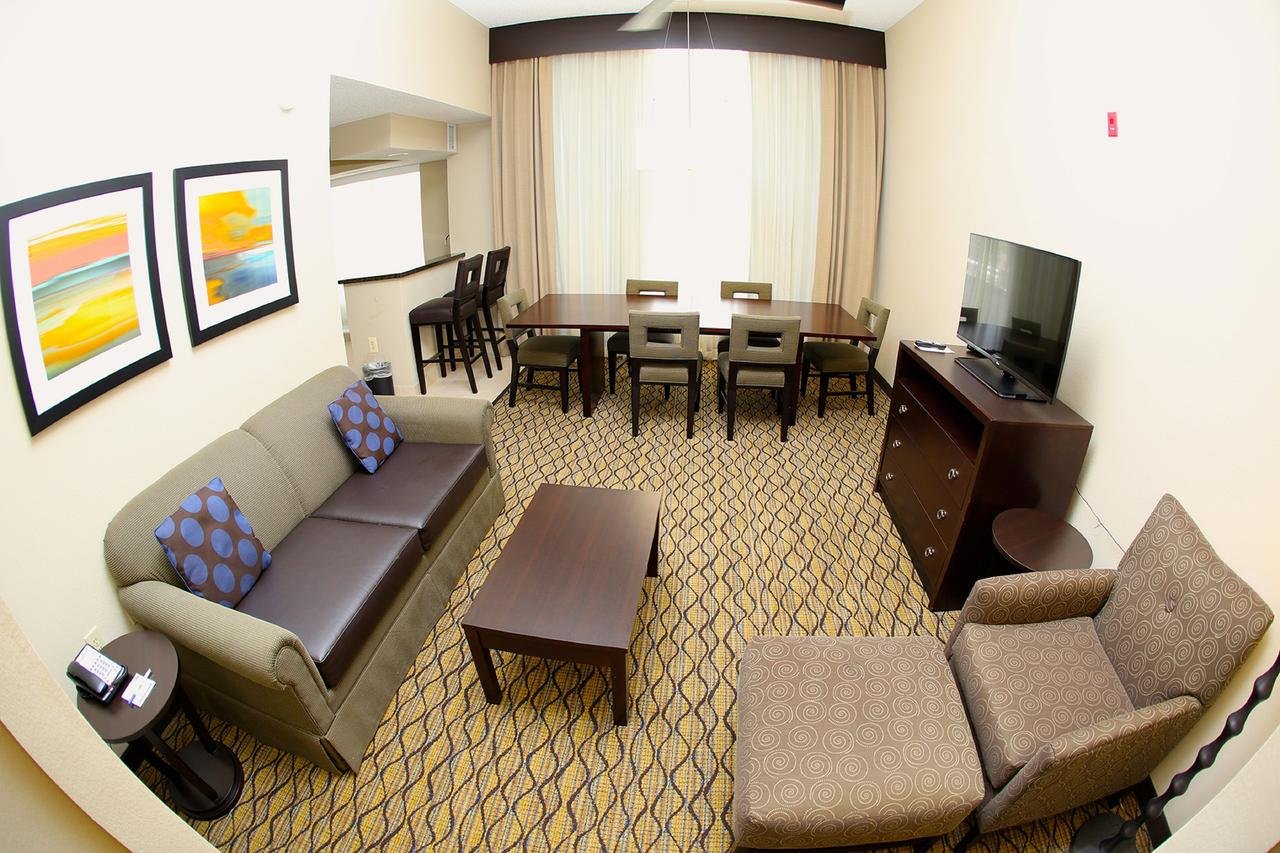 Holiday Inn Express Hotel & Suites Auburn - University Area - Accommodation Dallas 7