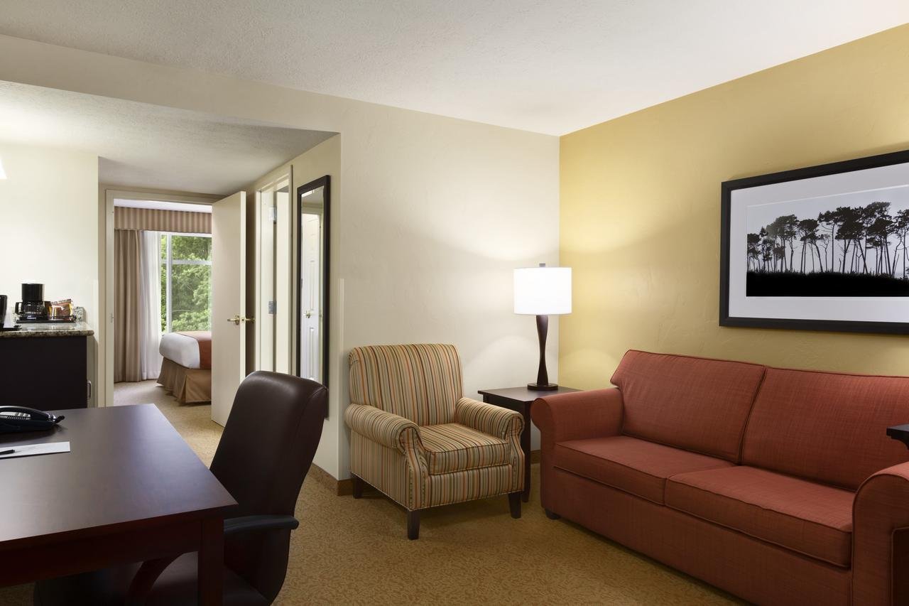 Country Inn & Suites By Radisson, Prattville, AL - Accommodation Texas 6