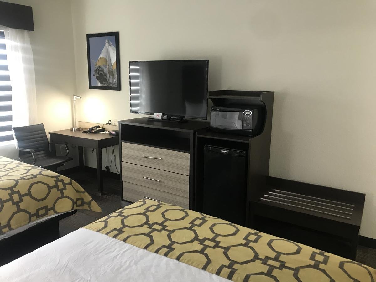 Bay Inn & Suites - Accommodation Dallas