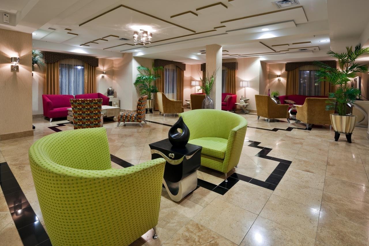 Holiday Inn Express Hotel & Suites Birmingham - Inverness 280 - Accommodation Florida