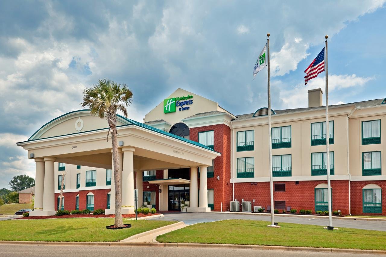 Holiday Inn Express Hotel & Suites Selma - Accommodation Florida