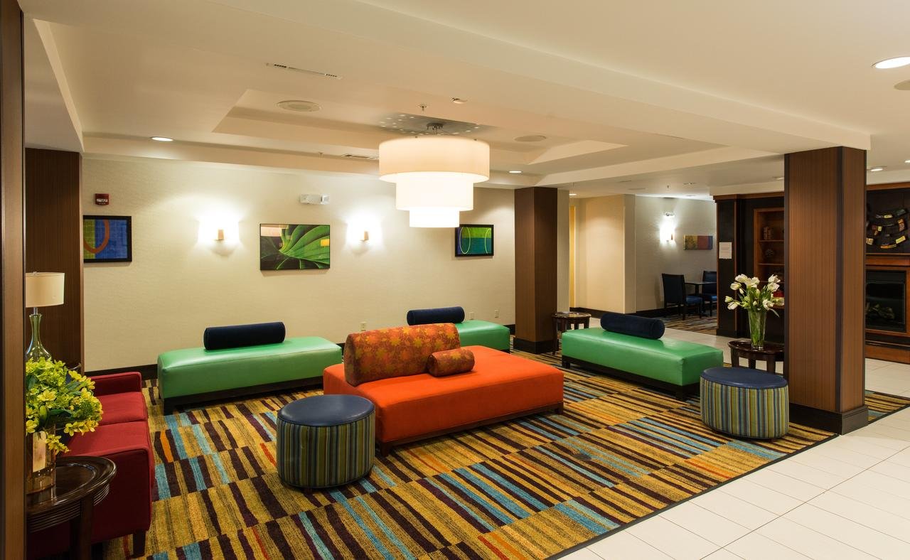 Holiday Inn Express Atmore - Accommodation Dallas