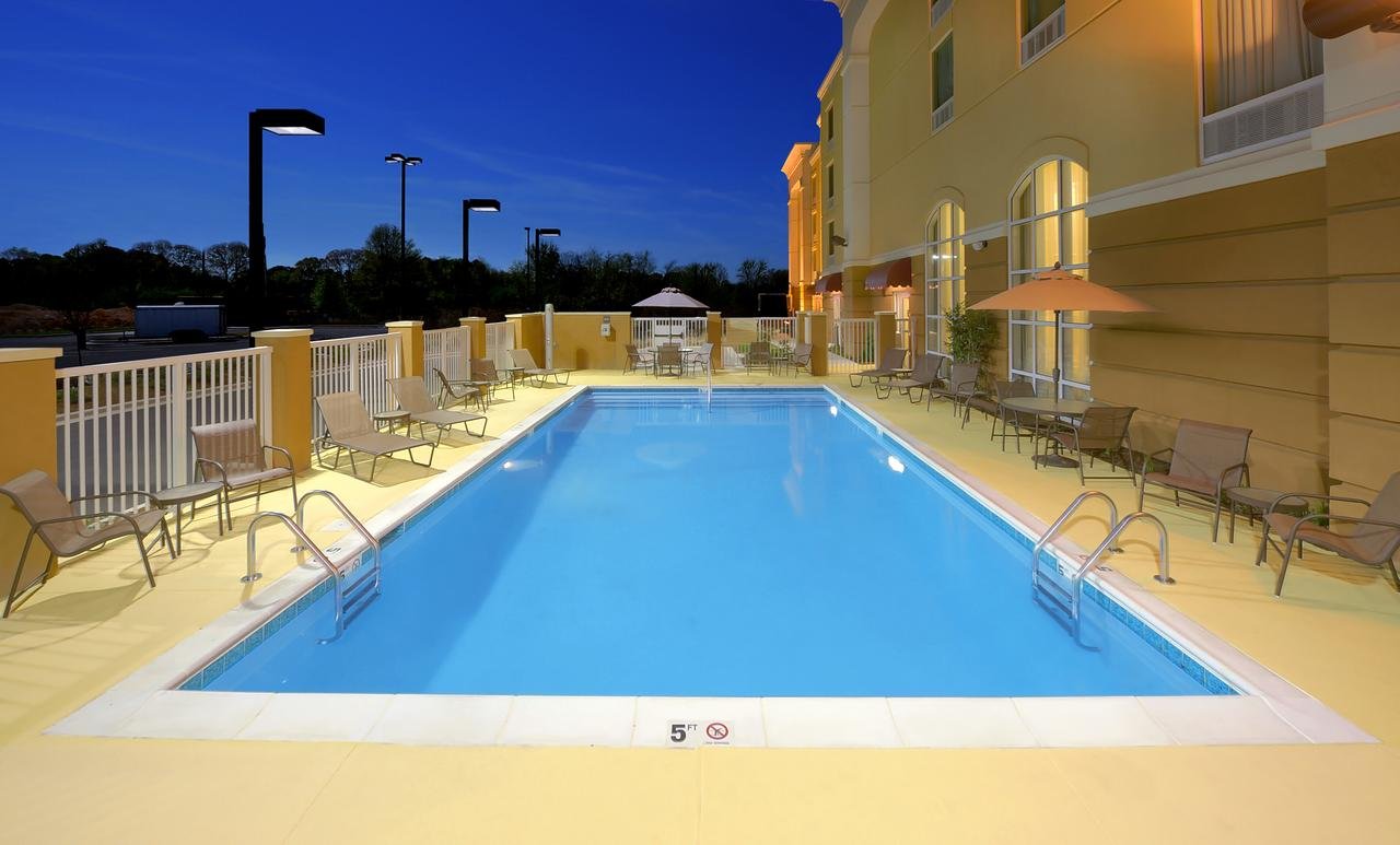 Hampton Inn & Suites Scottsboro - Accommodation Florida