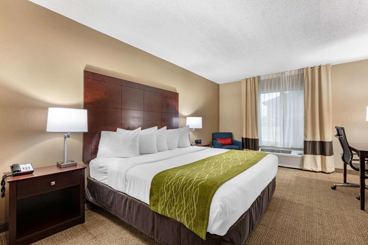 Comfort Inn US Hwy 80 - Accommodation Dallas