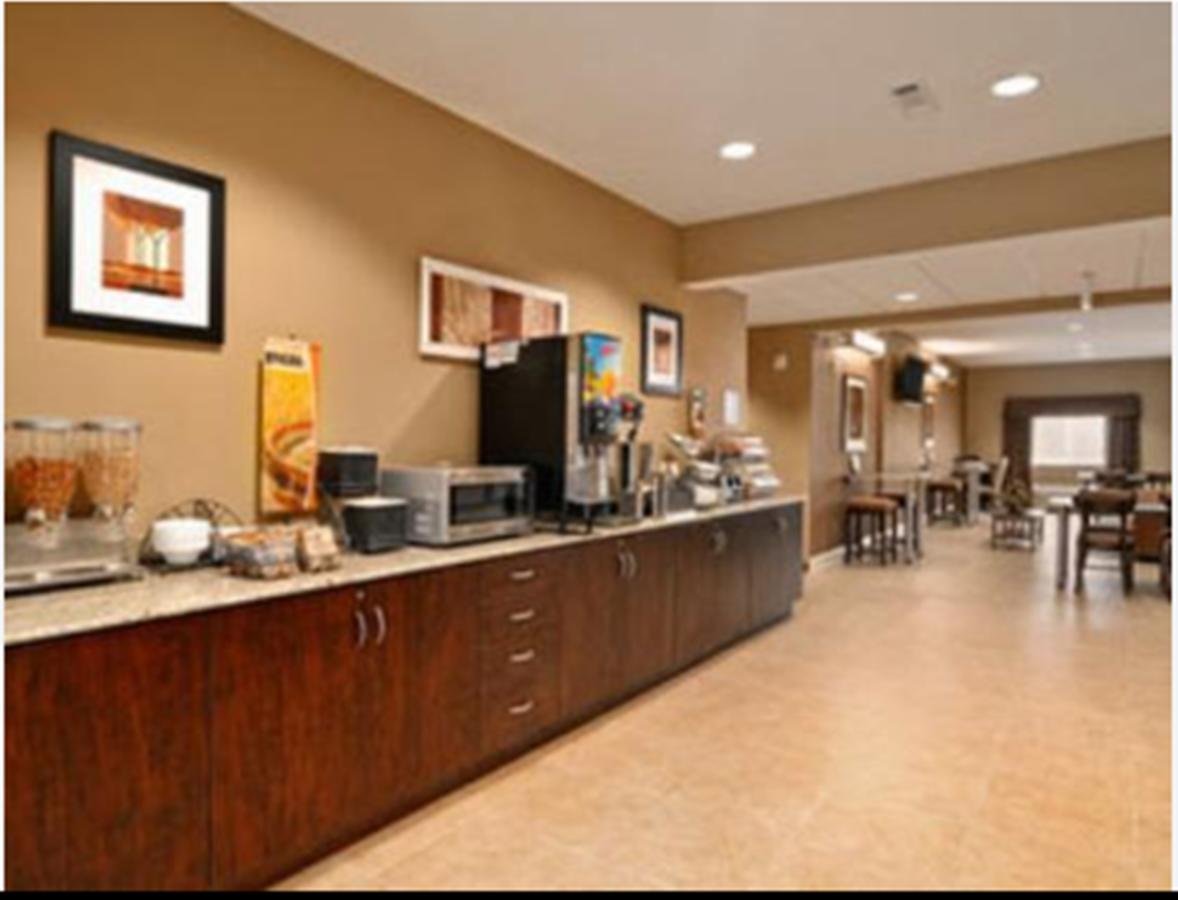 Microtel Inn & Suites By Wyndham Ozark - Accommodation Florida