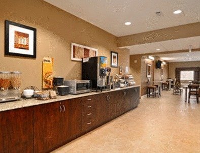 Microtel Inn & Suites By Wyndham Ozark - Accommodation Florida