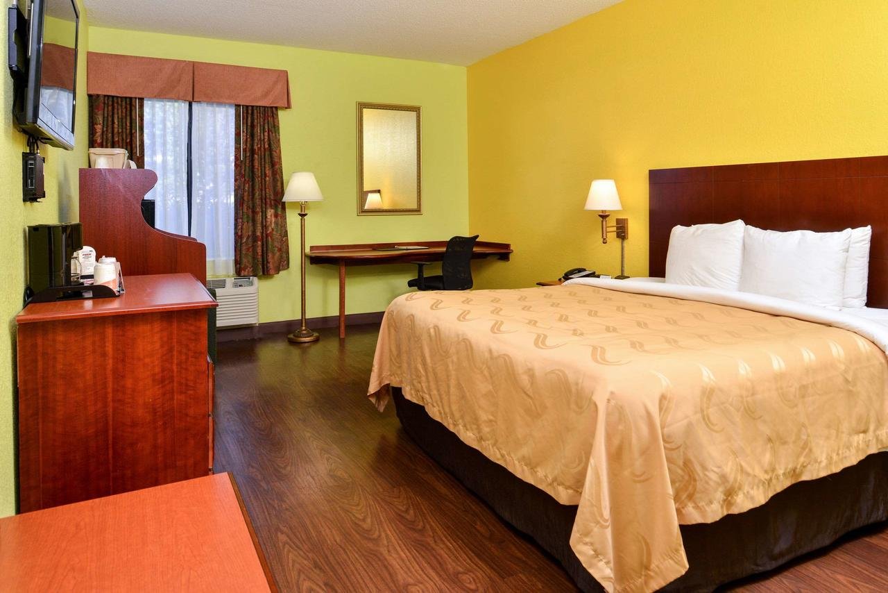 Quality Inn & Suites Northpark - Accommodation Texas 33