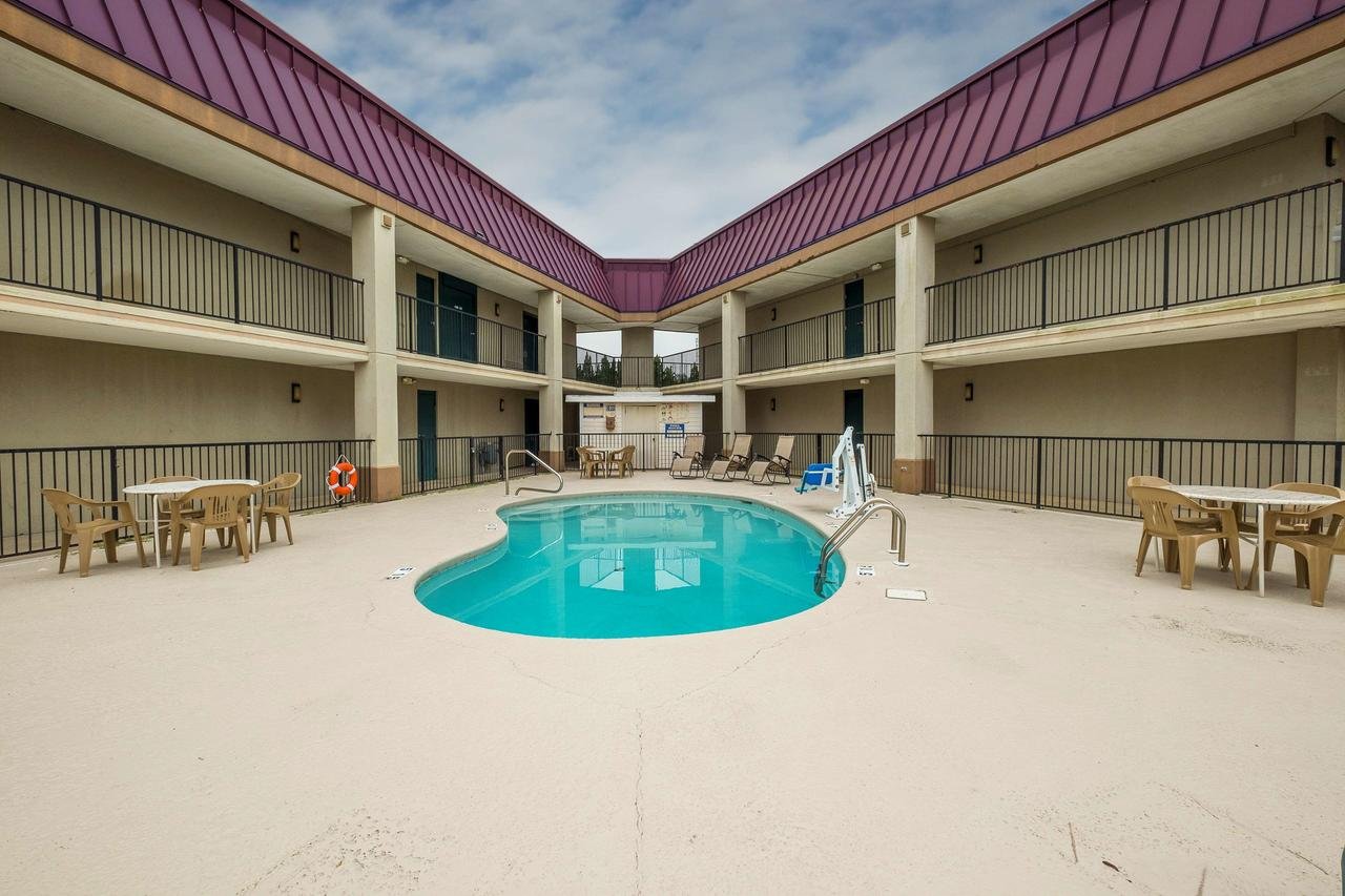 Red Roof Inn Mobile North â€“ Saraland - Accommodation Dallas