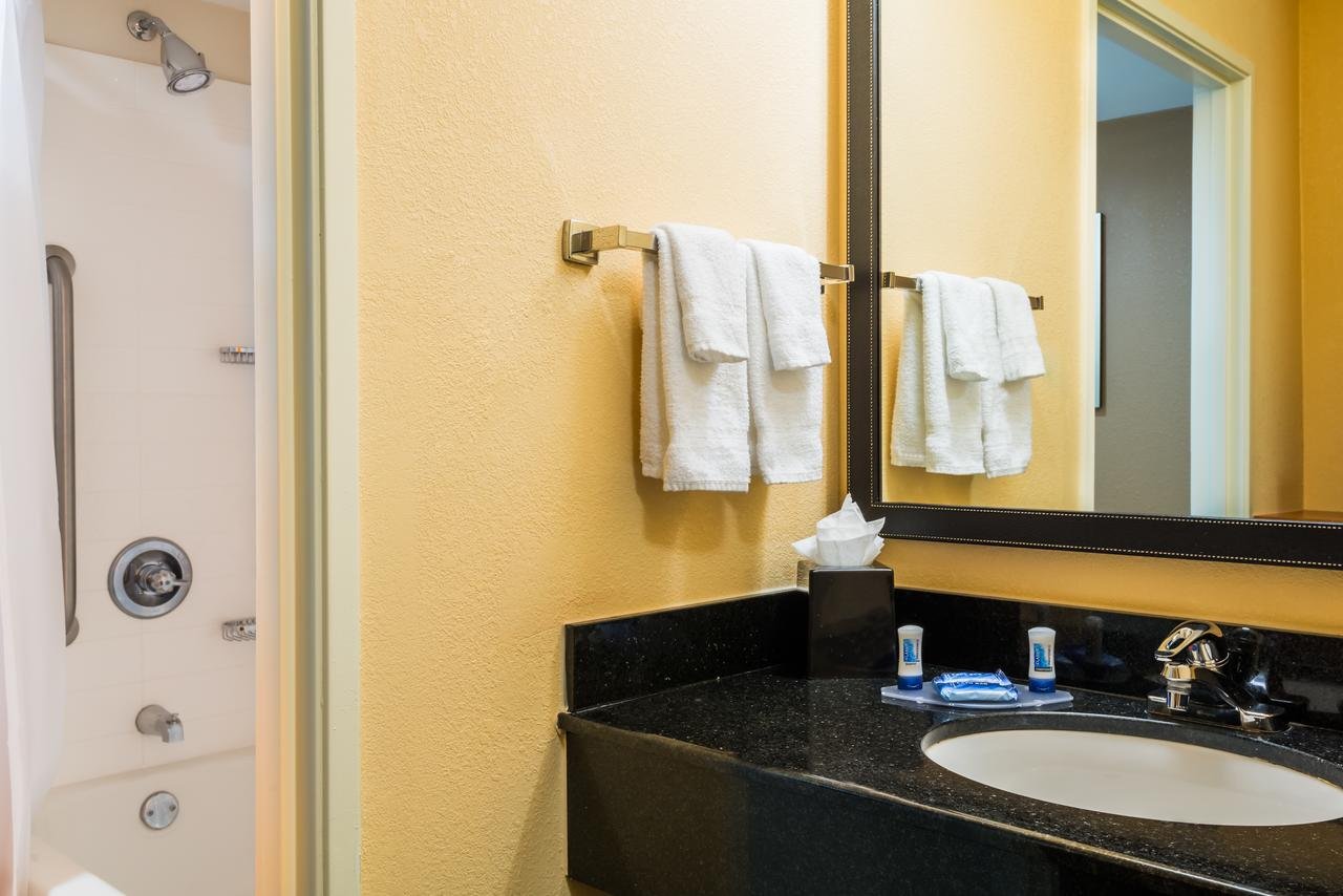 Fairfield Inn And Suites Mobile - Accommodation Florida