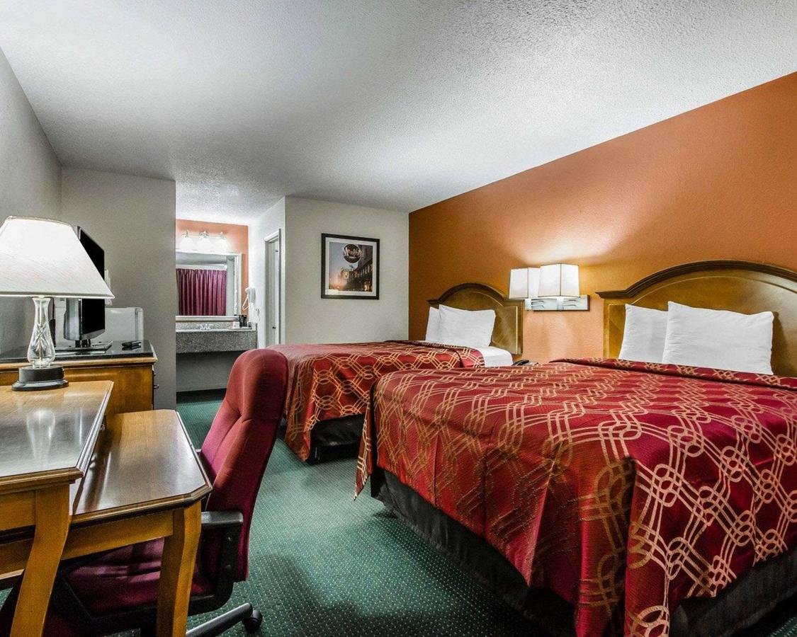 Econo Lodge Inn & Suites Enterprise - Accommodation Dallas