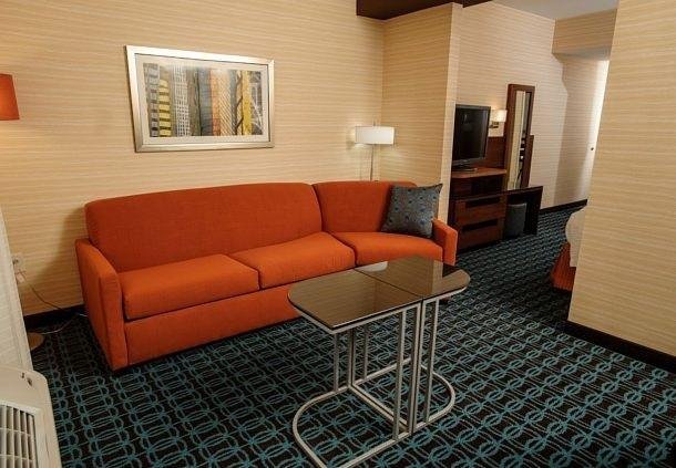 Fairfield Inn & Suites By Marriott Athens - Accommodation Dallas