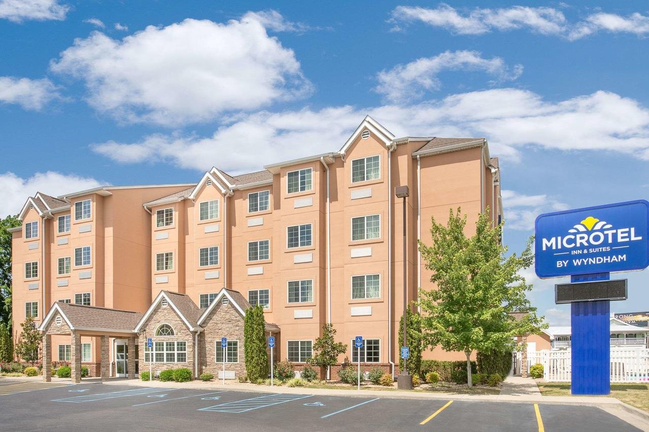 Microtel Inn & Suites By Wyndham Tuscumbia/Muscle Shoals - Accommodation Dallas