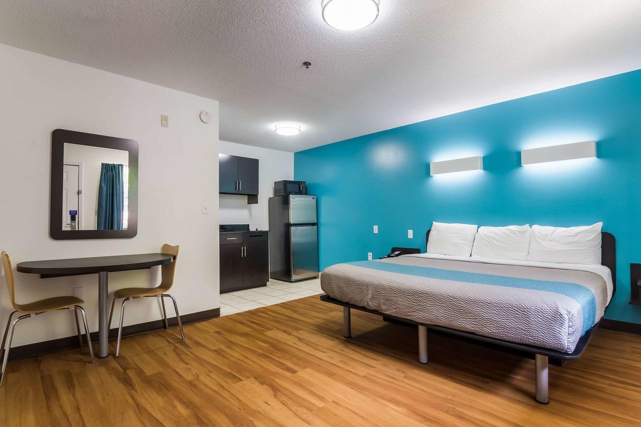 Motel 6 Gulf Shores - Accommodation Dallas