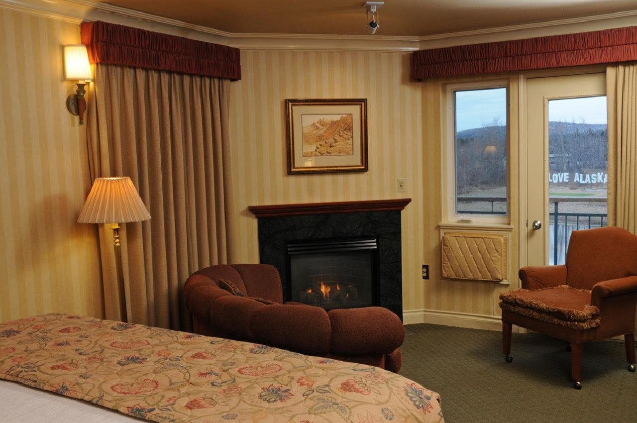 Pike's Waterfront Lodge - Accommodation Dallas