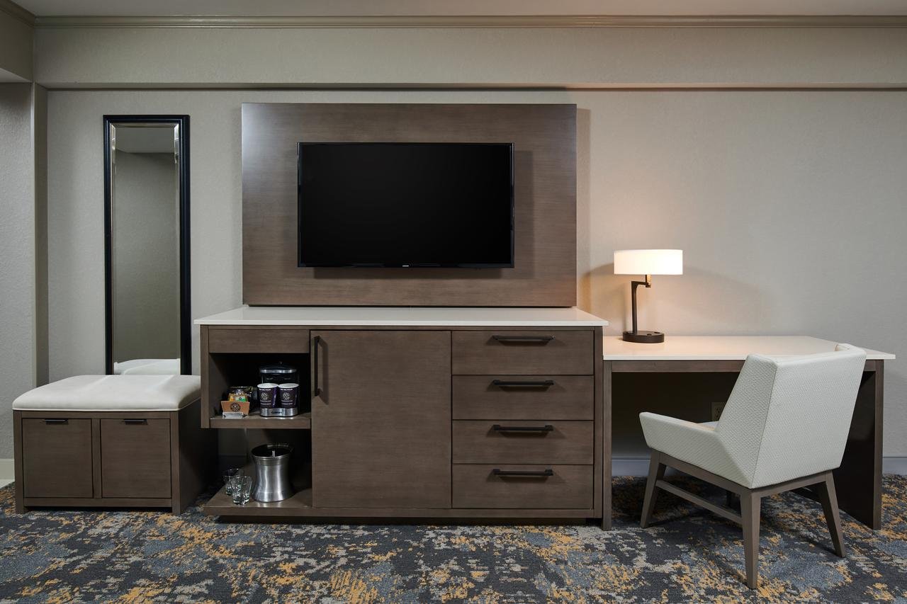 Hilton Anchorage - Accommodation Dallas