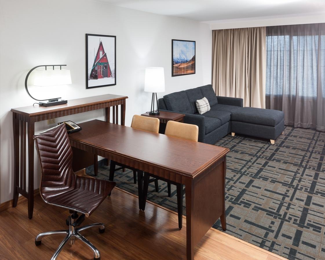 Embassy Suites Anchorage - Accommodation Florida