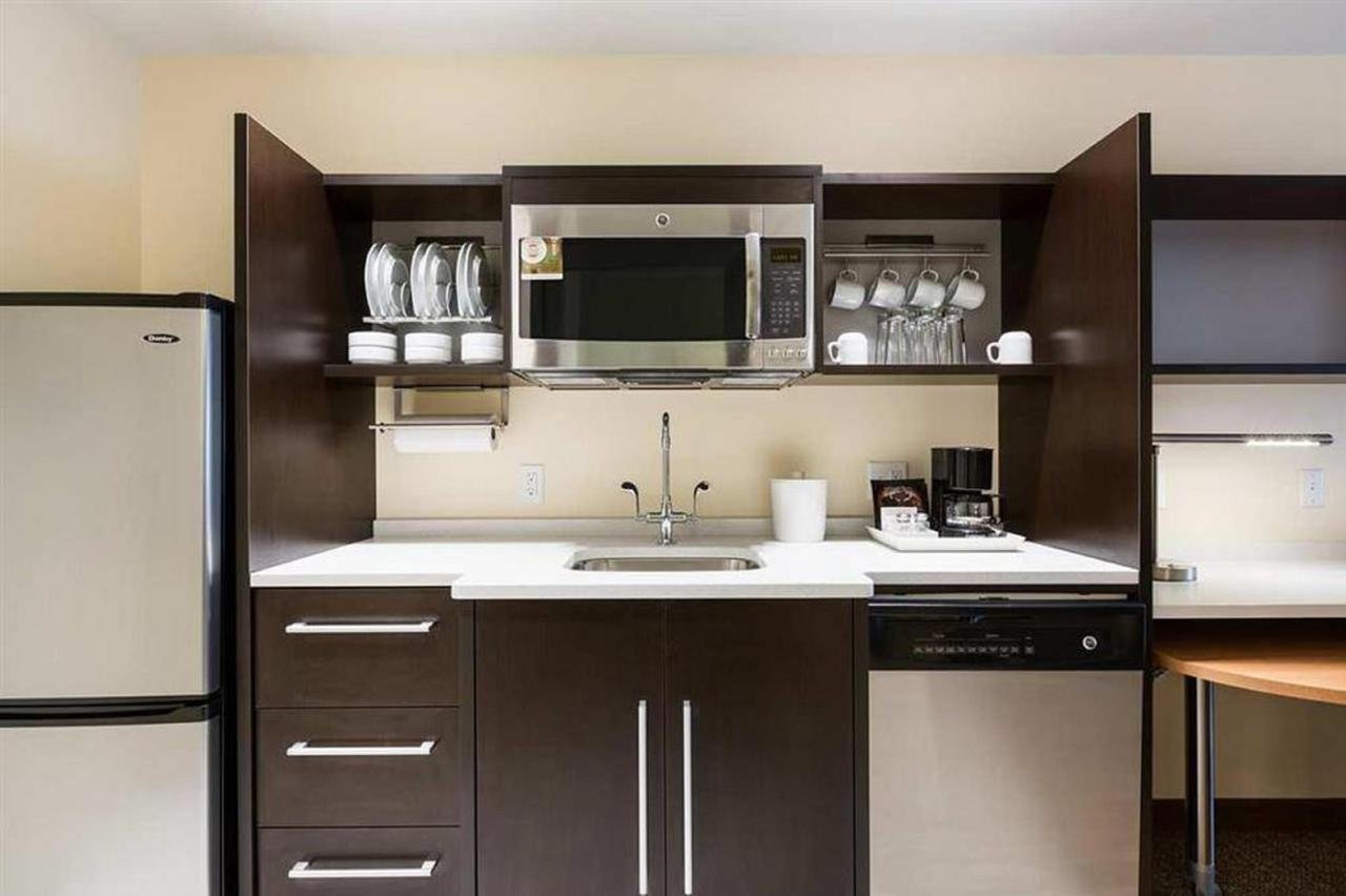 Home2 Suites By Hilton Anchorage/Midtown - Accommodation Florida