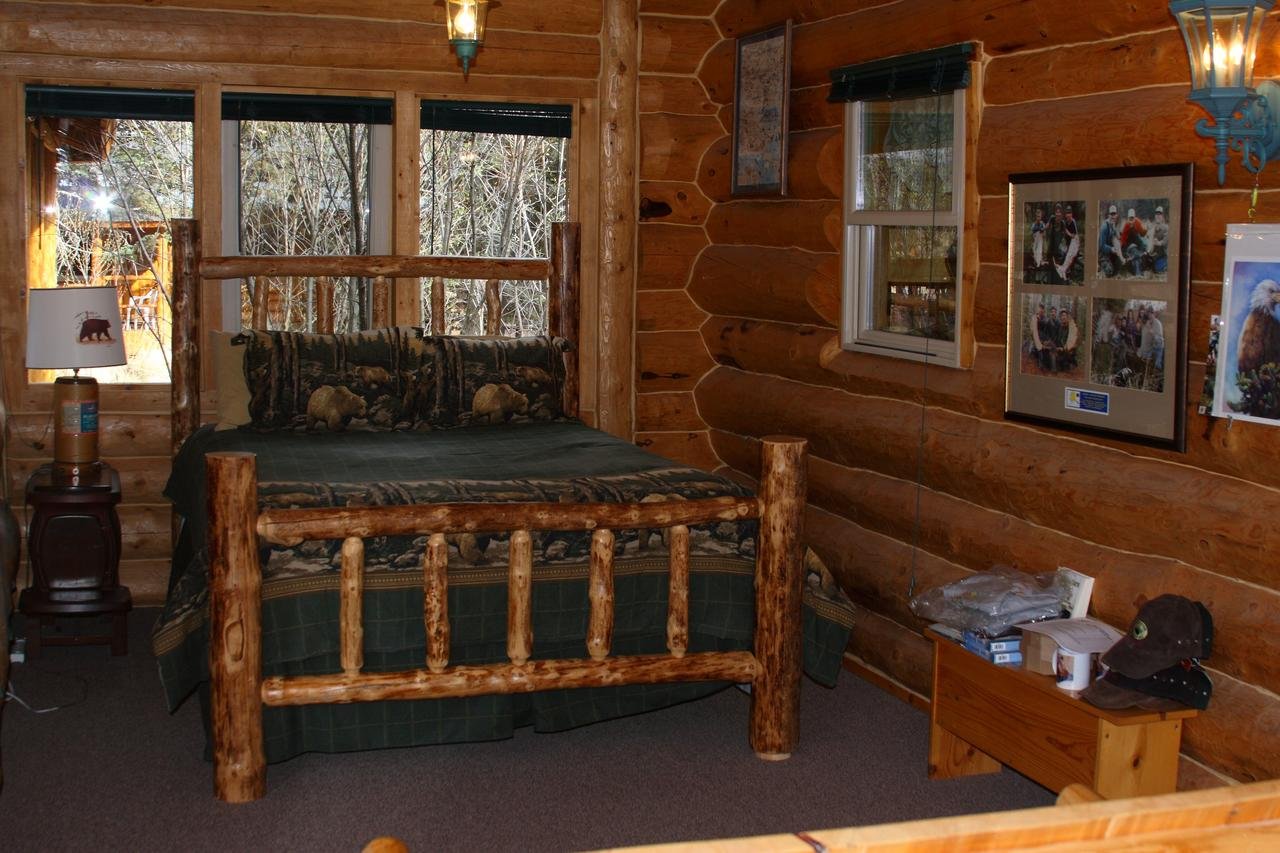 Wise Old Hunter Lodge - Accommodation Florida