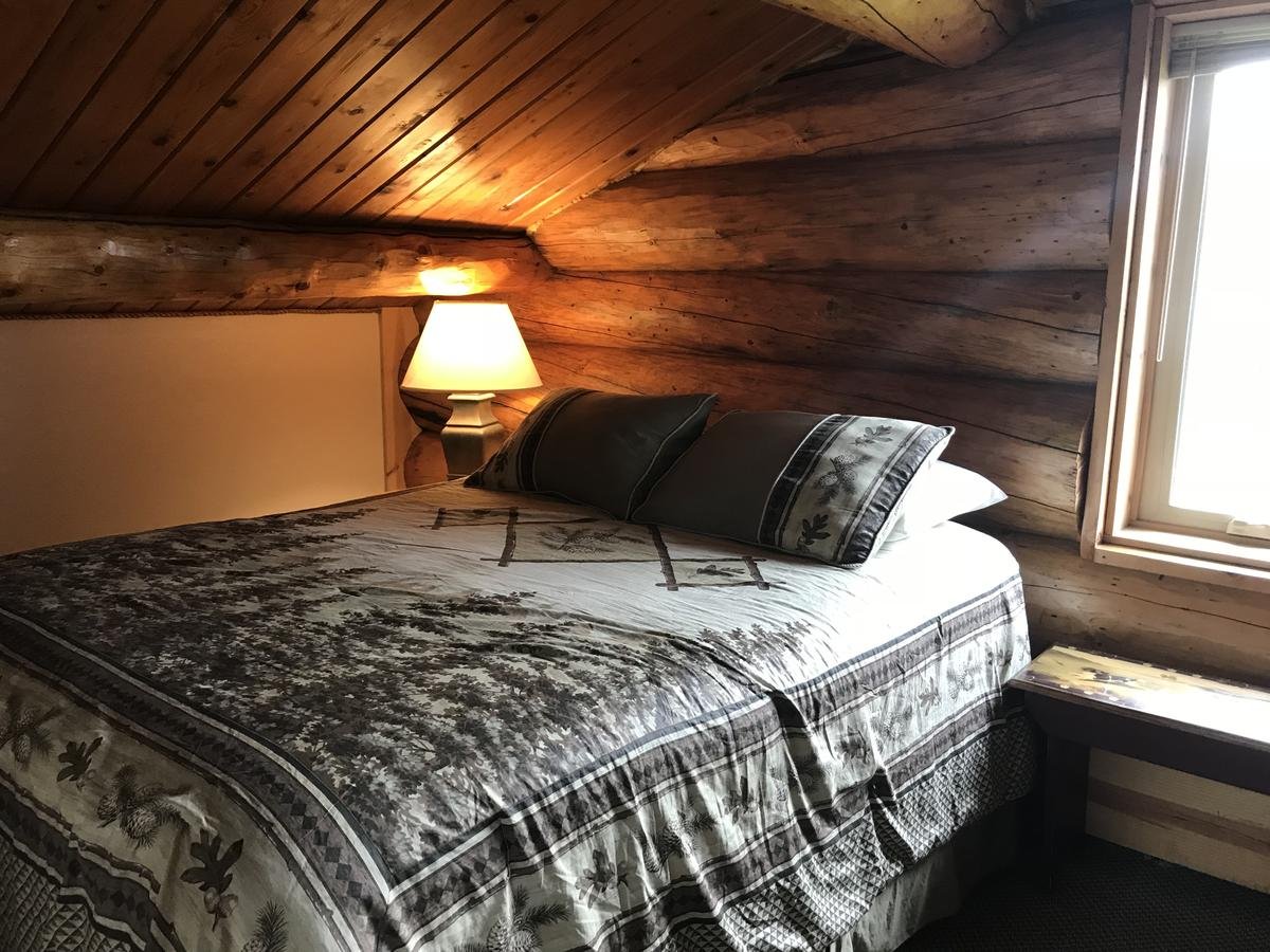 Lake Louise Lodge, Alaska - Accommodation Florida
