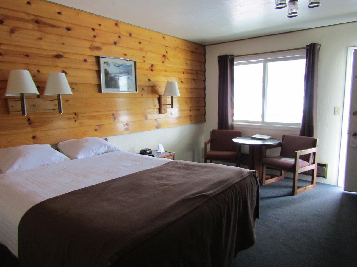 Captain's Choice Motel - Accommodation Dallas