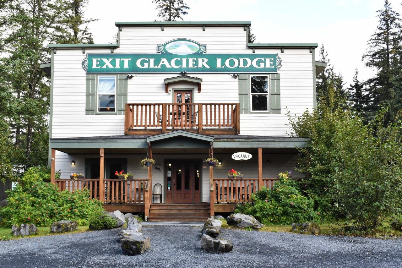 Exit Glacier Lodge - thumb 0