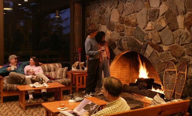 Glacier Bay Lodge - Accommodation Dallas