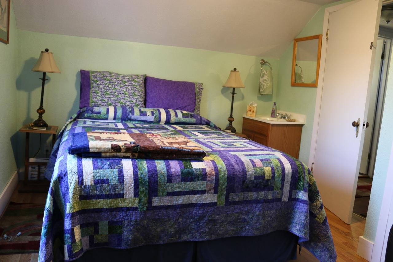 Sunshine House Bed And Breakfast - Accommodation Florida