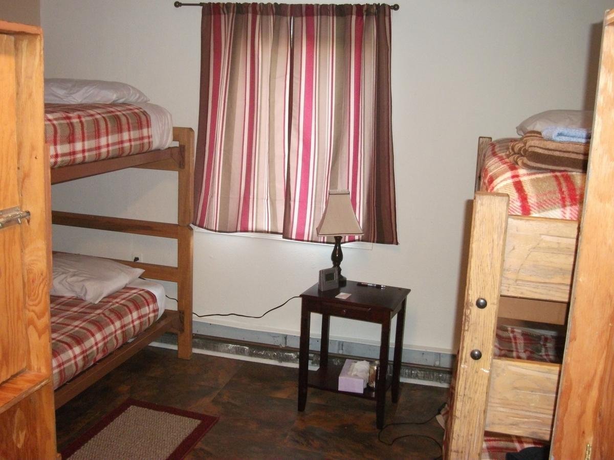 Bent Prop Inn And Hostel Of Alaska - Midtown - Accommodation Dallas 20