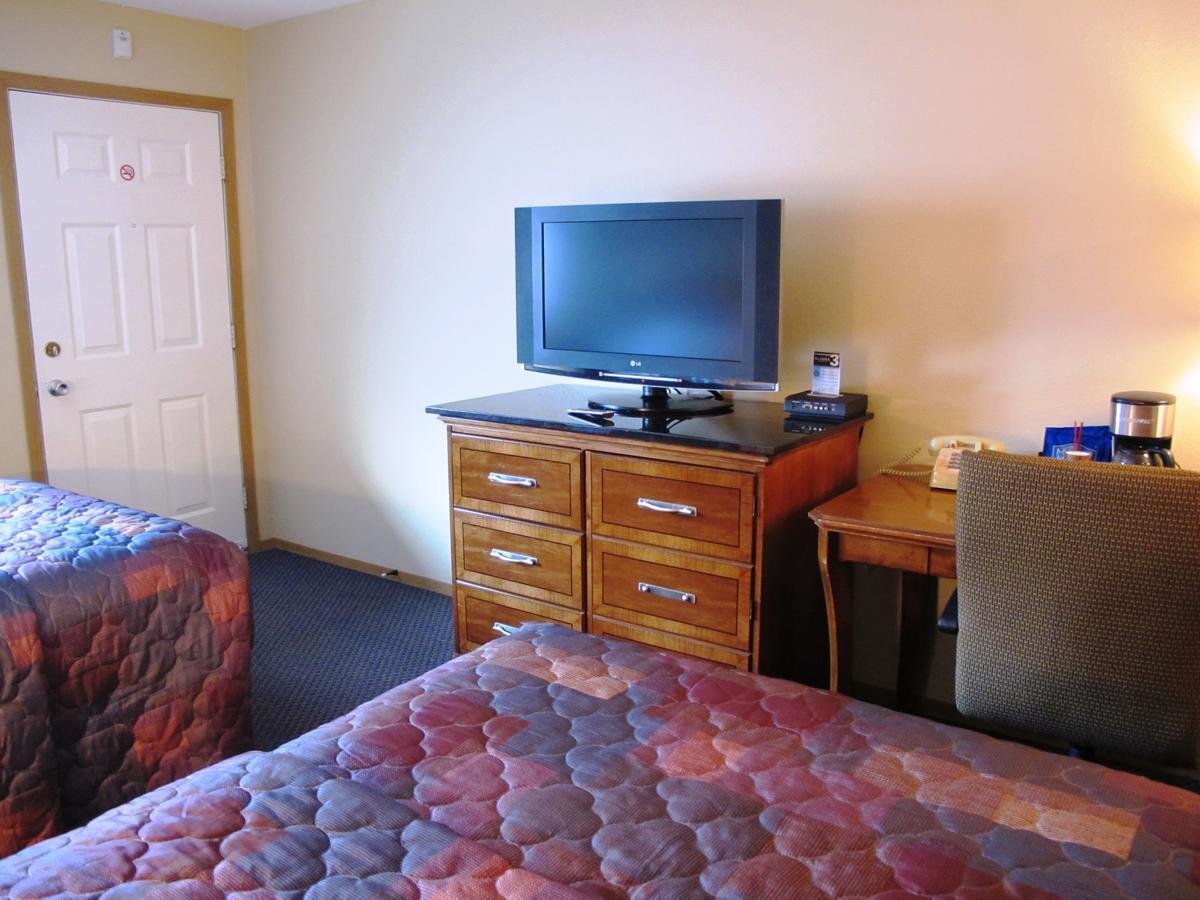 Lakeshore Inn & Suites - Accommodation Dallas 36