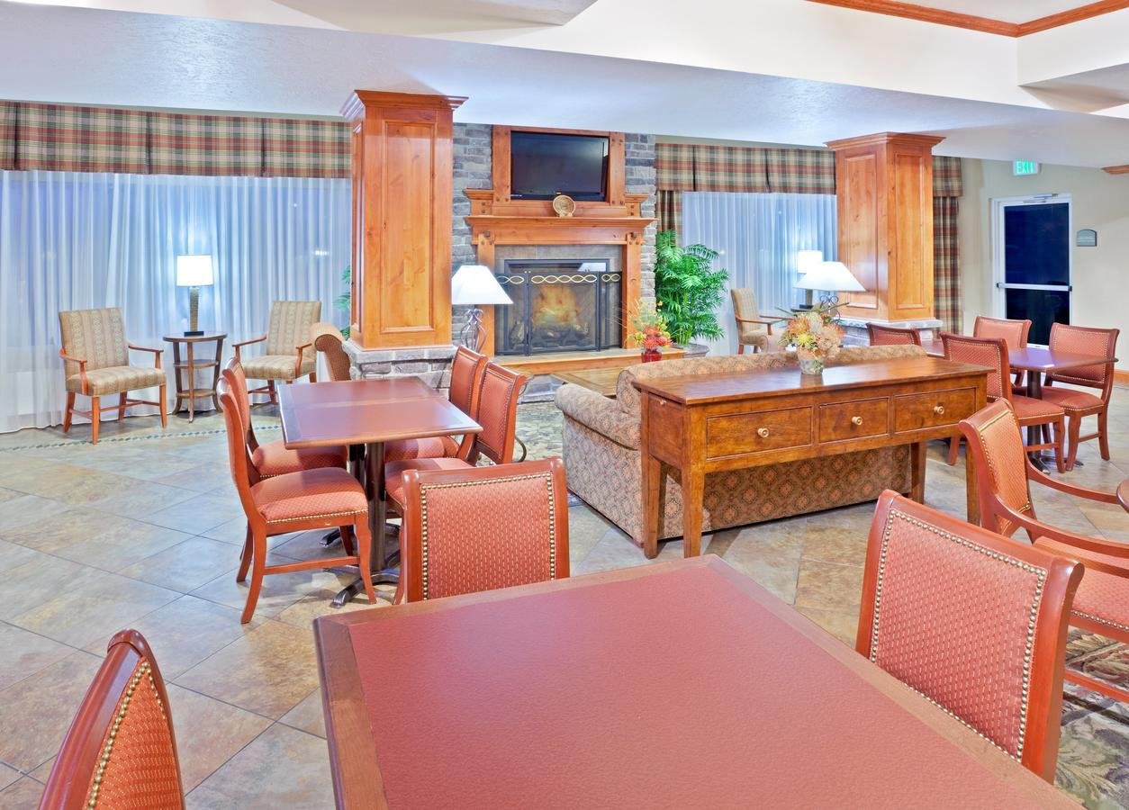 Holiday Inn Express & Suites Fairbanks - thumb 19