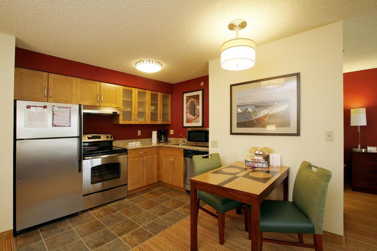Residence Inn Anchorage Midtown - Accommodation Dallas 34