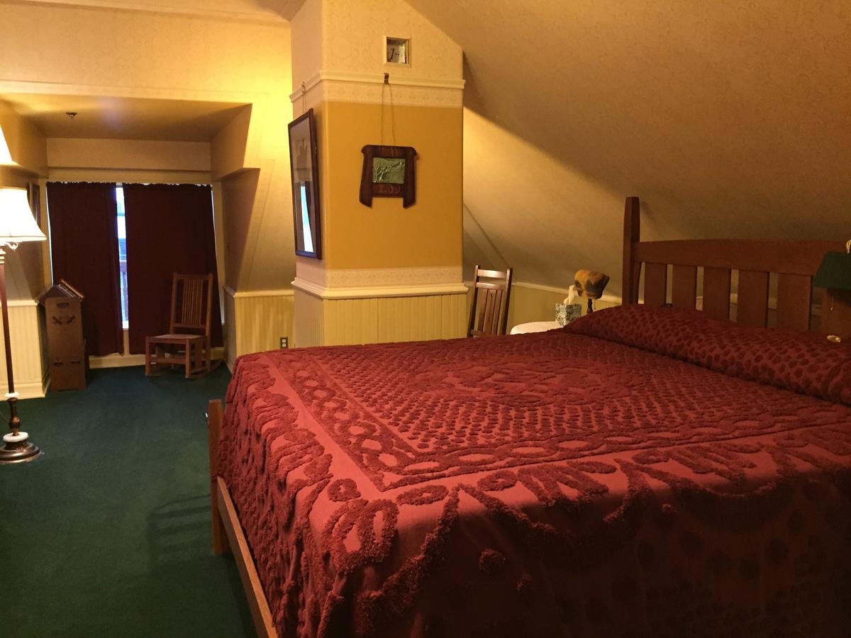 Alaska's Capital Inn Bed And Breakfast - thumb 22