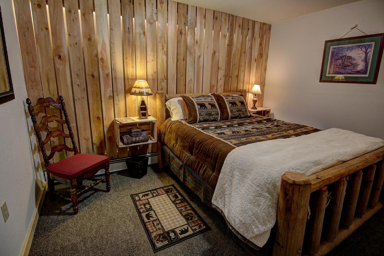 Alaska's Heritage Lodge - Accommodation Dallas 42