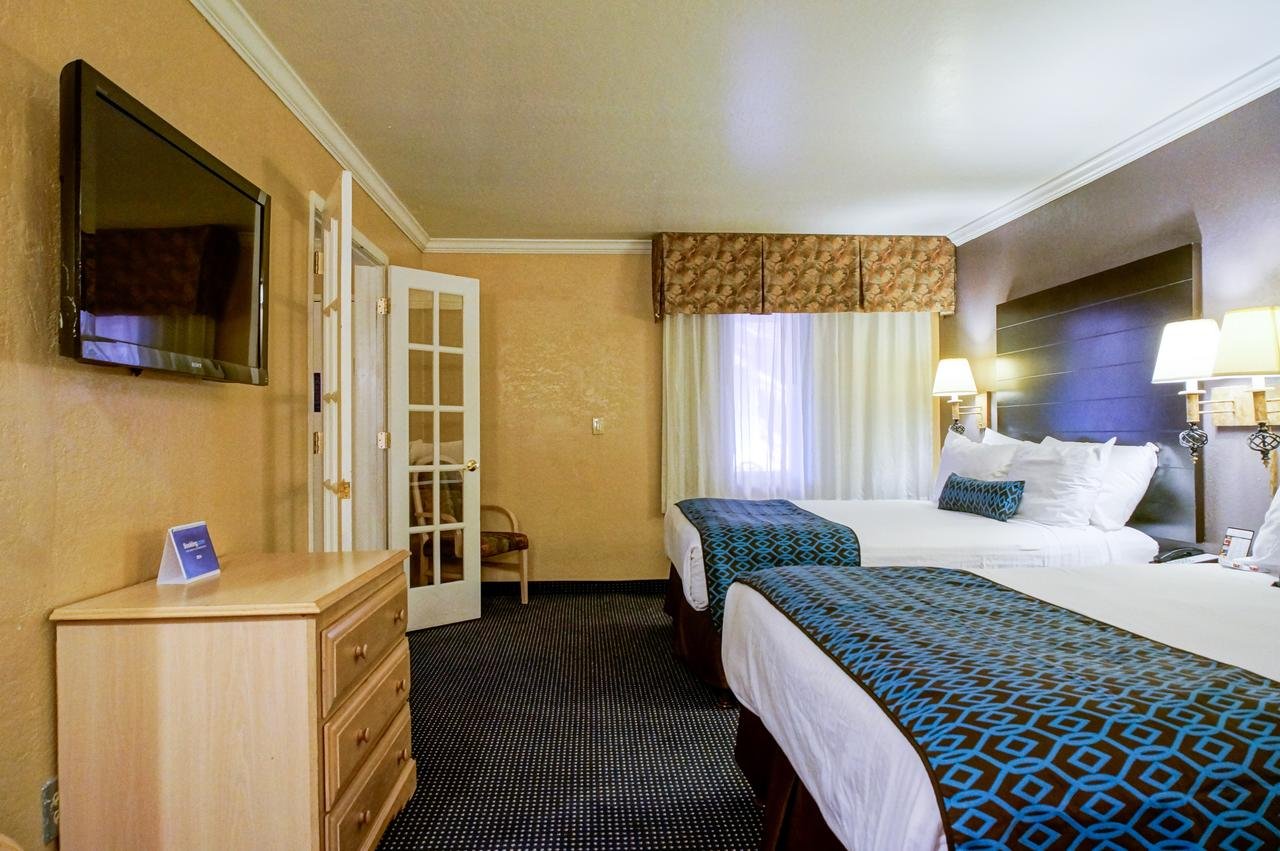 Hotel Tempe/Phoenix Airport InnSuites Hotel & Suites - Accommodation Dallas 28