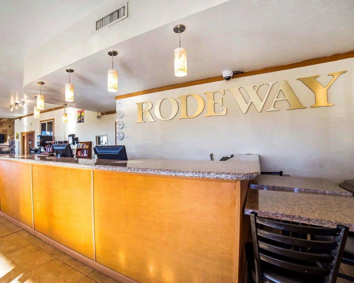 Rodeway Inn At Lake Powell - Accommodation Dallas 8