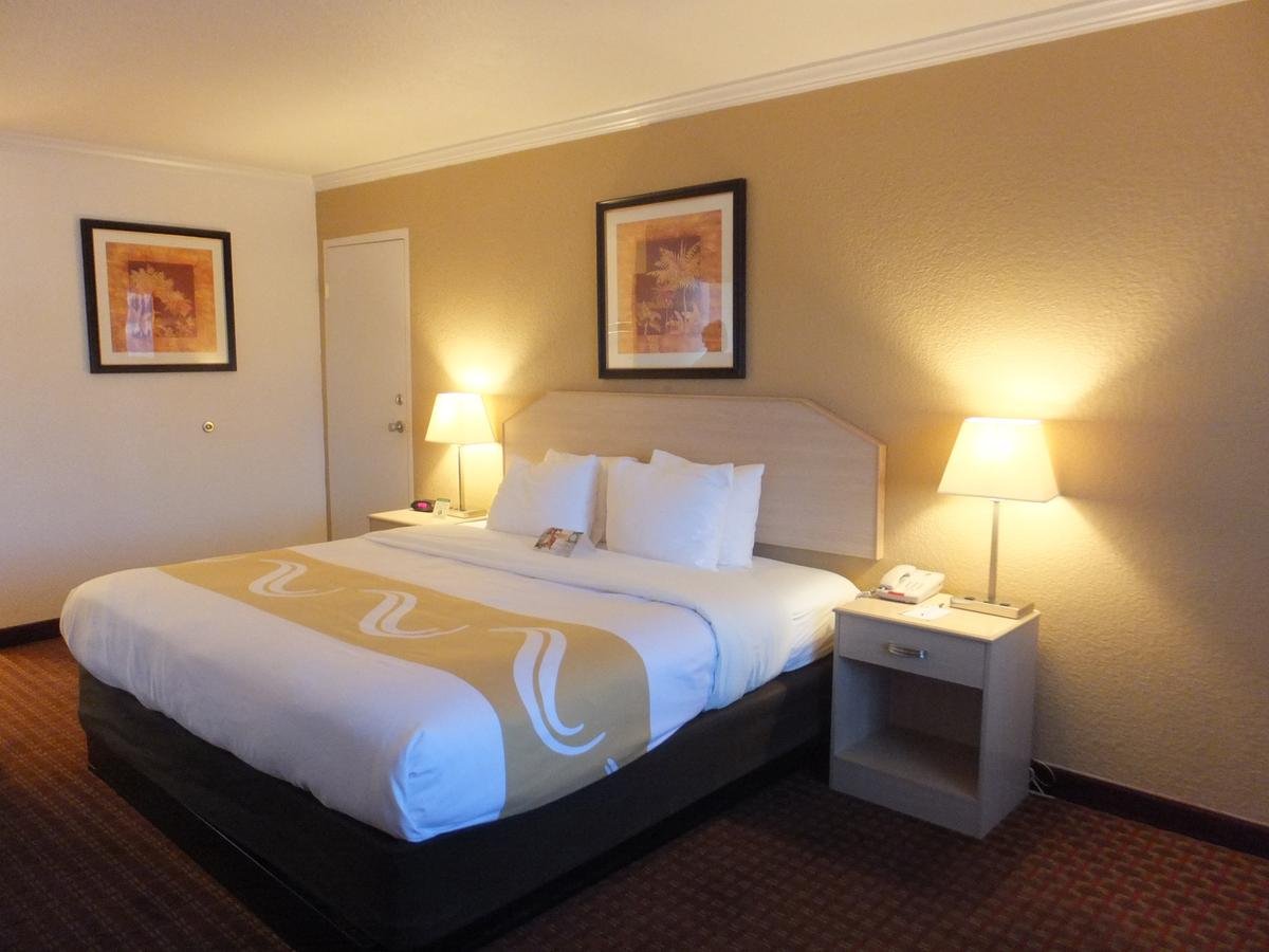 Quality Inn & Suites Lake Havasu City - Accommodation Dallas 14