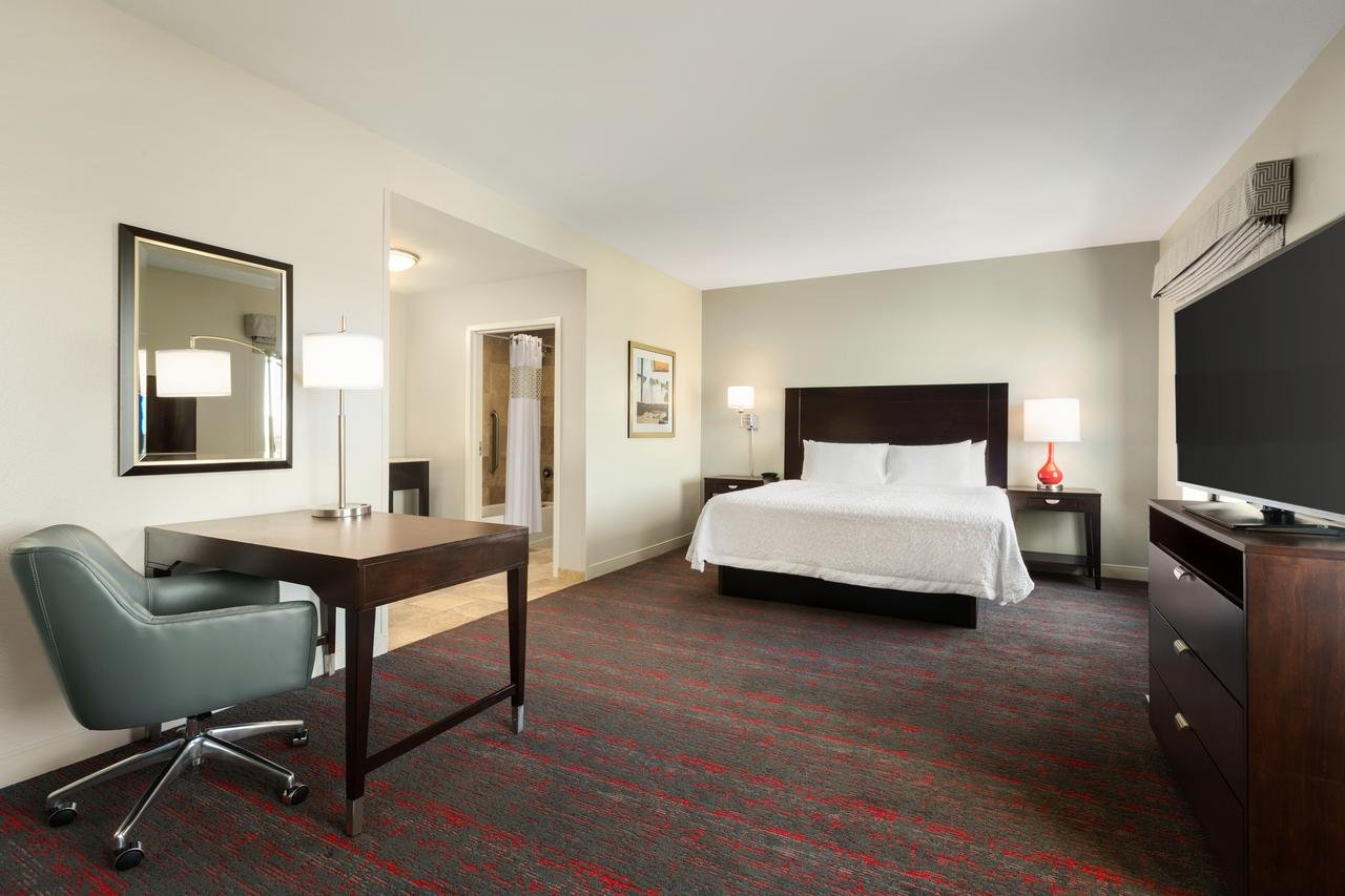 Hampton Inn & Suites Phoenix Glendale-Westgate - Accommodation Dallas 10