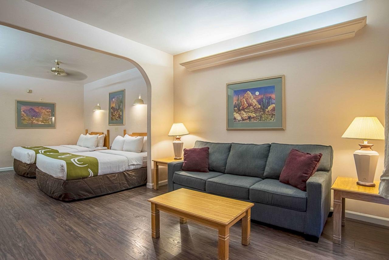 Quality Inn & Suites Phoenix NW - Sun City - Accommodation Dallas 28