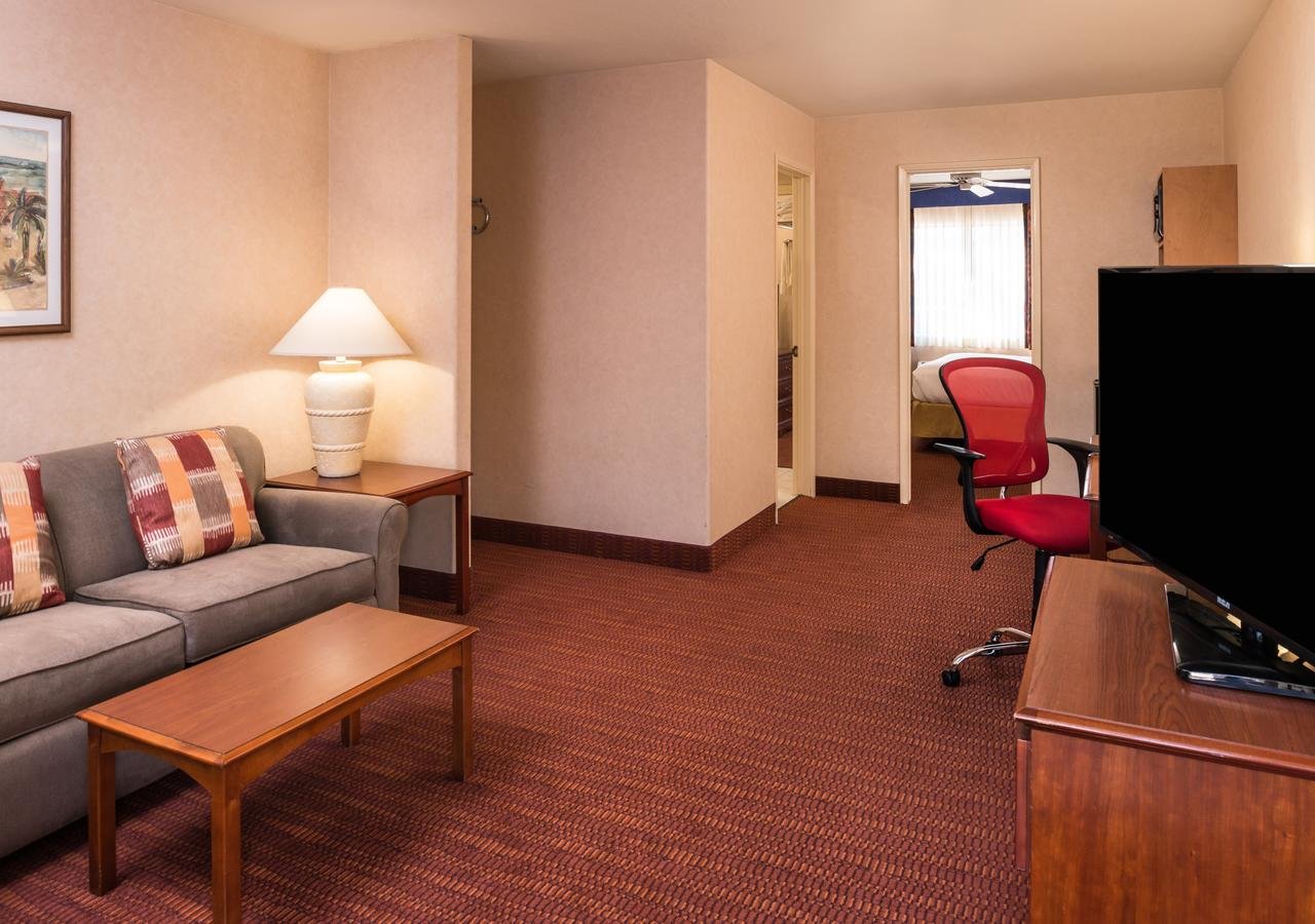 La Fuente Inn & Suites - Accommodation Dallas 35