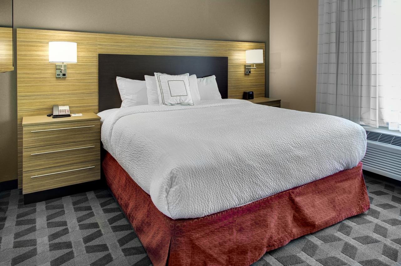 TownePlace Suites By Marriott Phoenix Chandler/Fashion Center - Accommodation Dallas 0