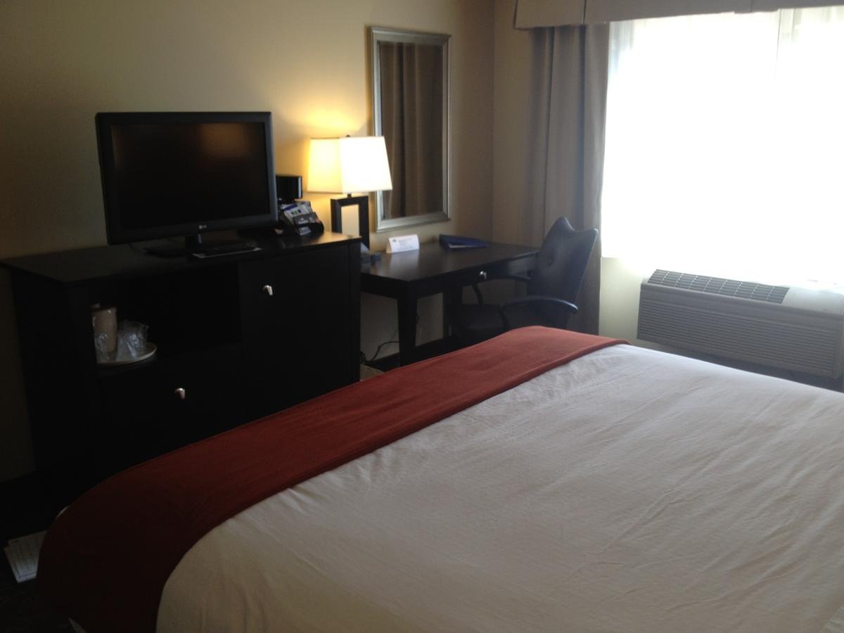 Holiday Inn Express And Suites Phoenix Tempe - University - Accommodation Dallas 6
