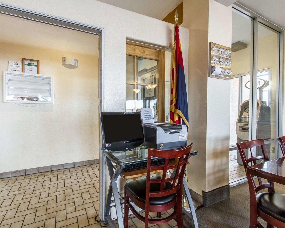 Rodeway Inn & Suites Flagstaff I-40 Exit 198 Butler Ave - Accommodation Dallas 3