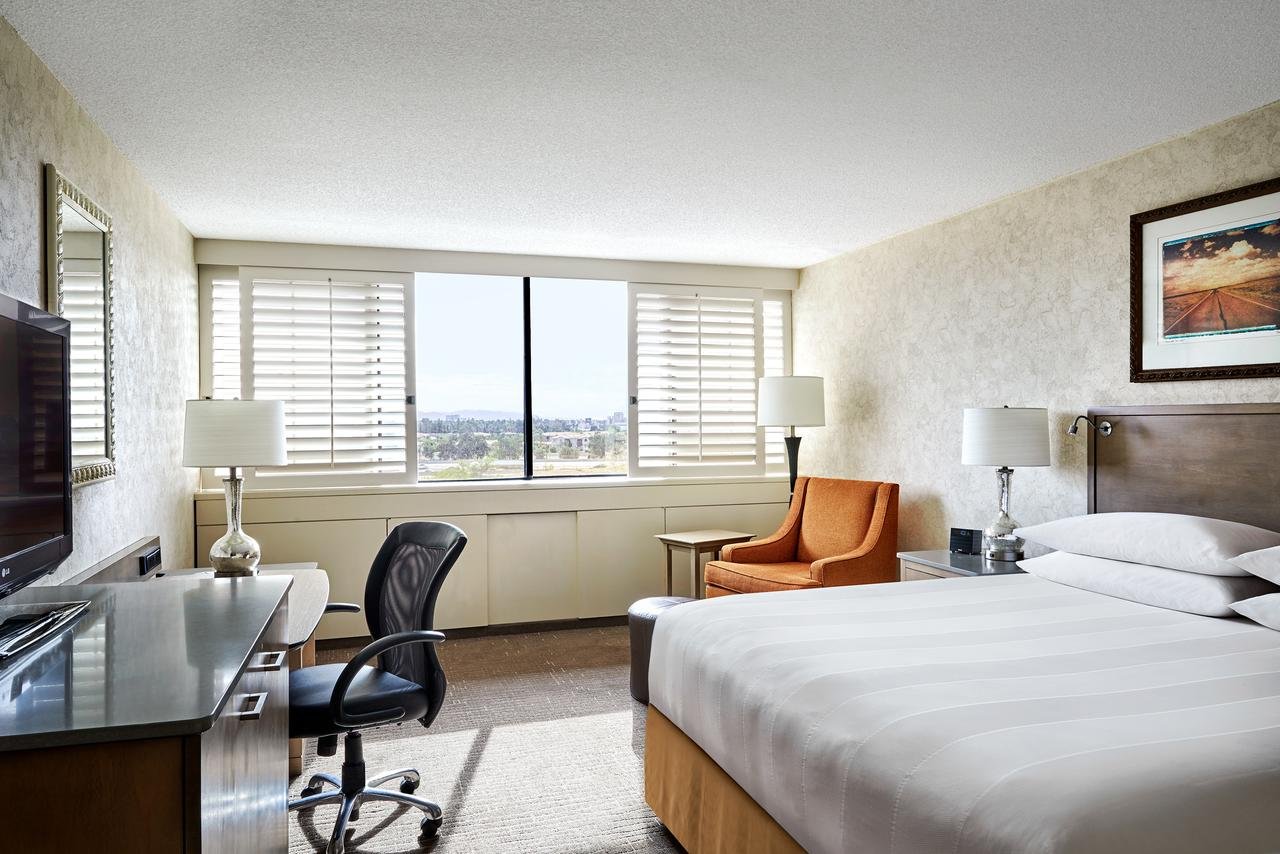 Phoenix Marriott Resort Tempe At The Buttes - Accommodation Dallas 3