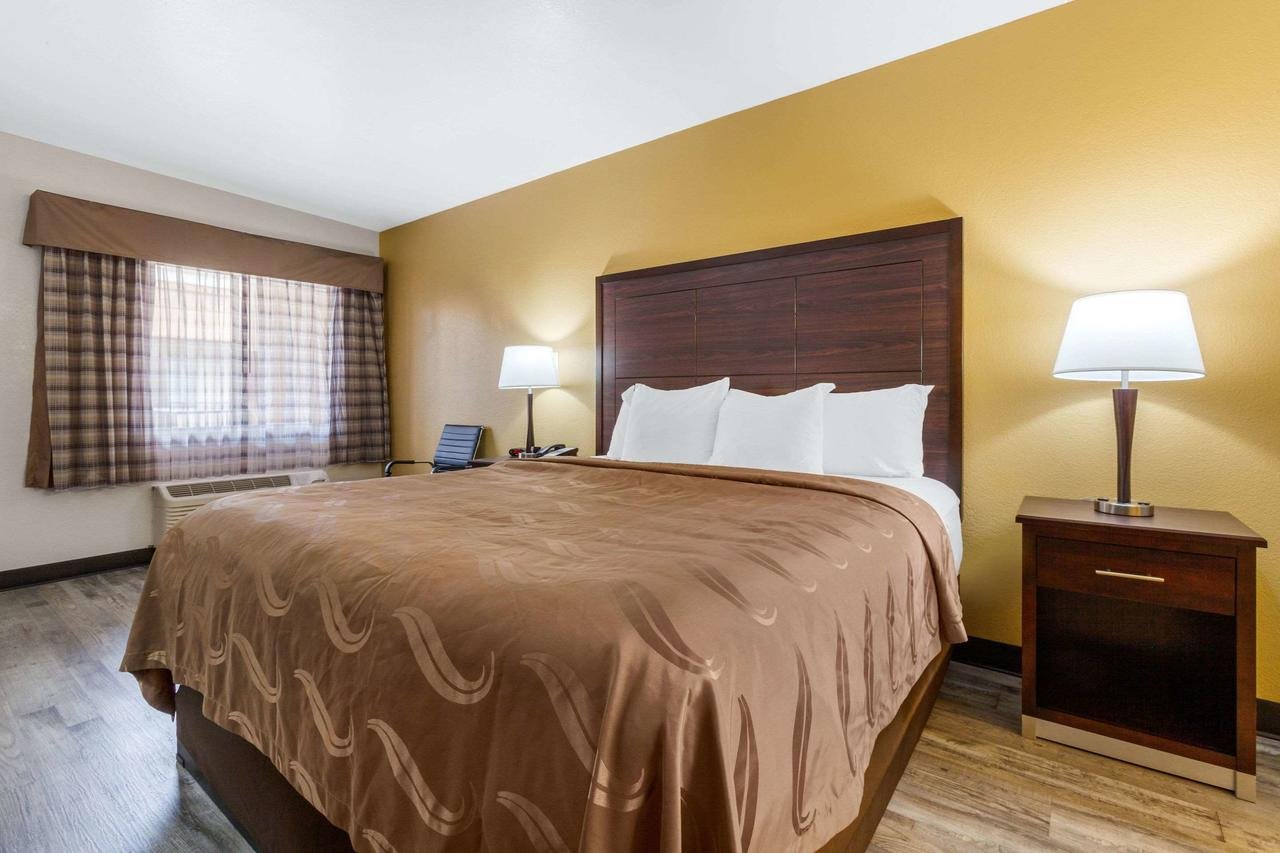 Quality Inn & Suites Near Downtown Mesa - Accommodation Dallas 6
