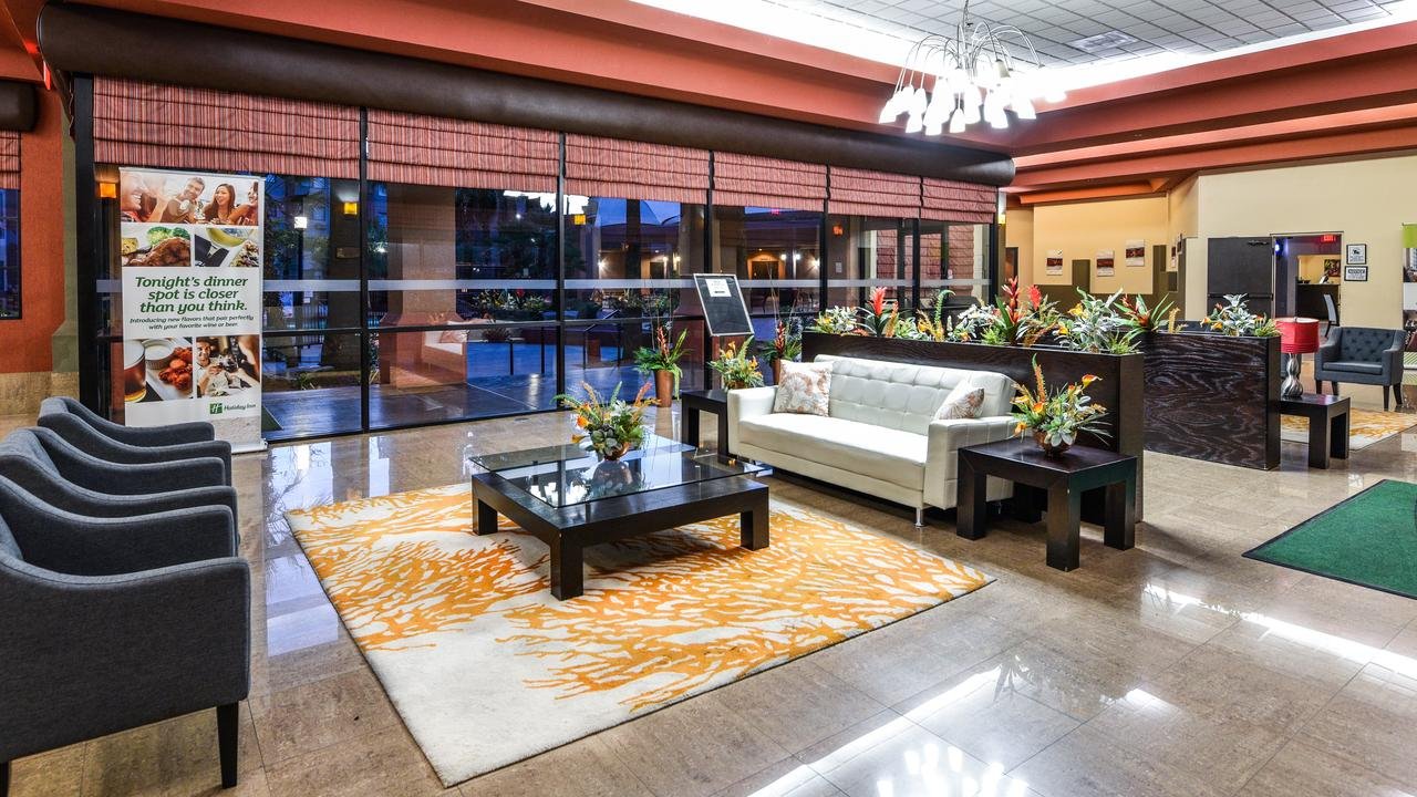 Holiday Inn Casa Grande - Accommodation Dallas 4